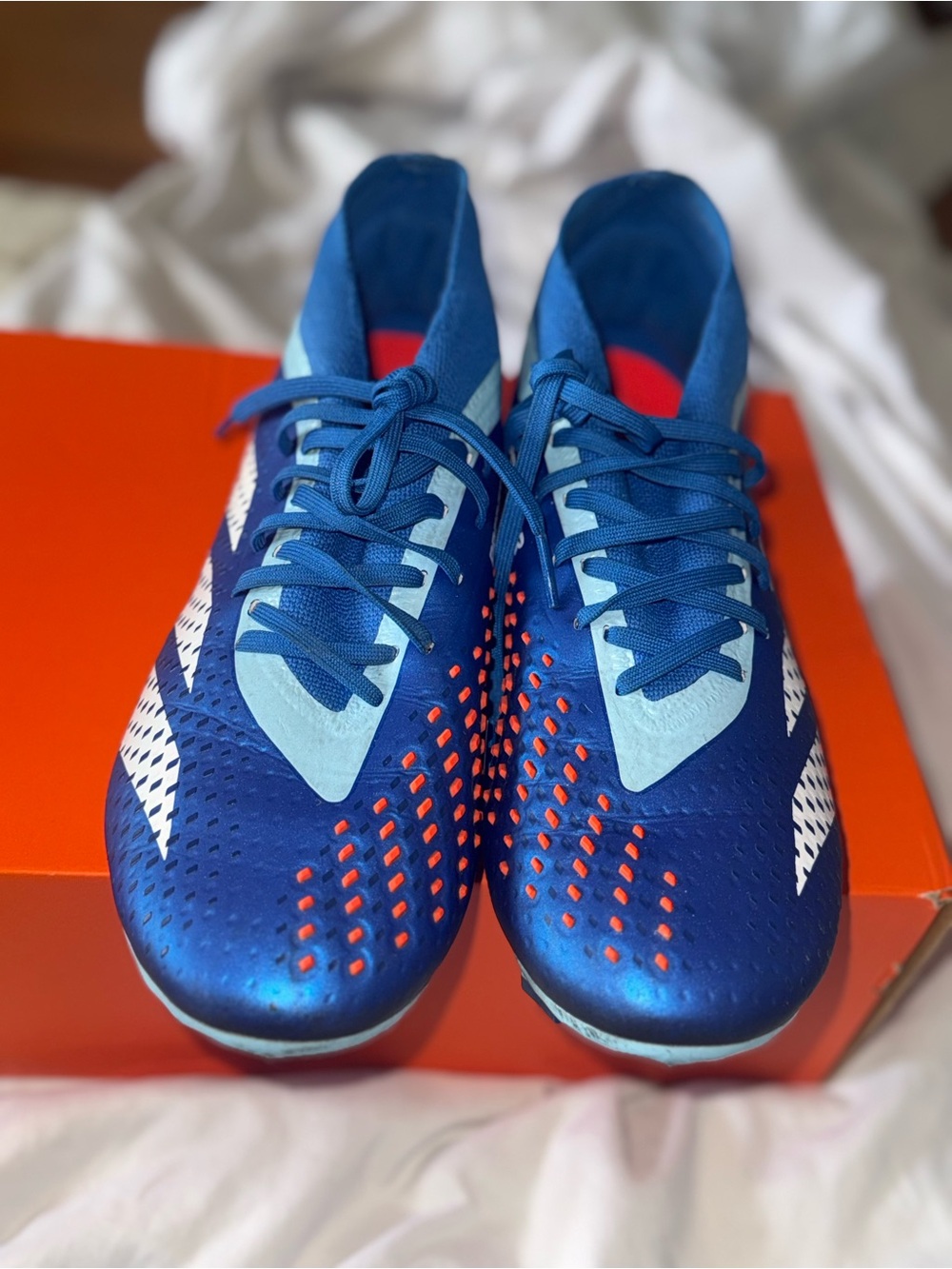 Unisex Blue  Soccer Cleats adidas’s predator men’s size 9 woman’s size 7